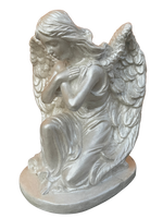 Angelo Maria in Cemento - Dipinto Bianco con l'aggiunta Madreperla - Notaro Manufatti