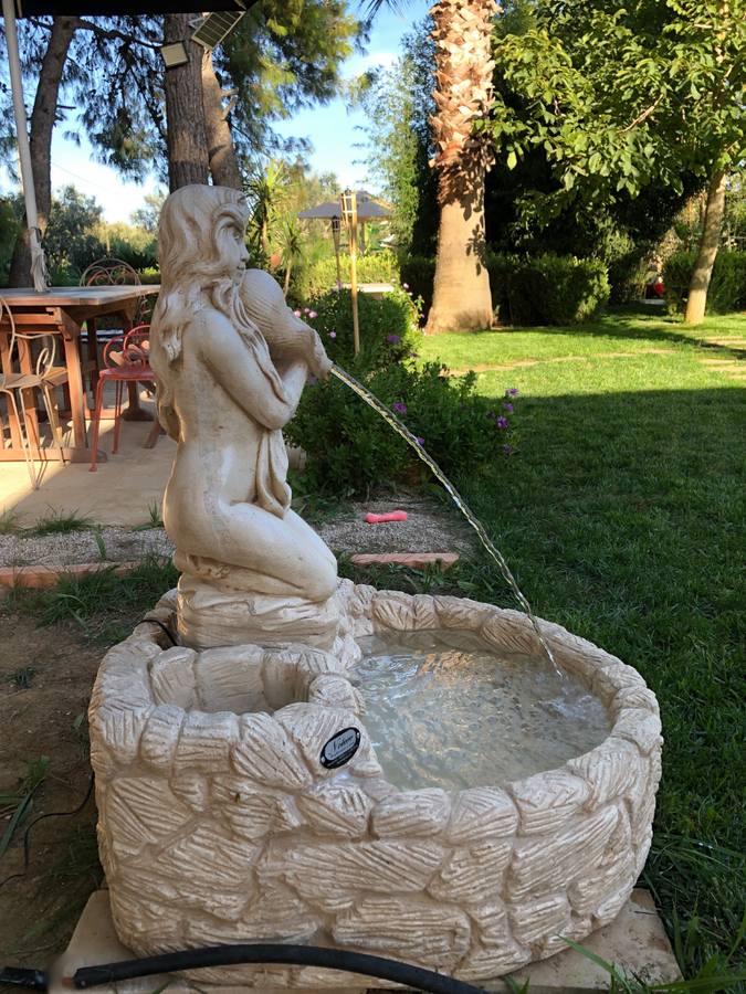 Fontana Laghetto Piccolo con Porta Vaso