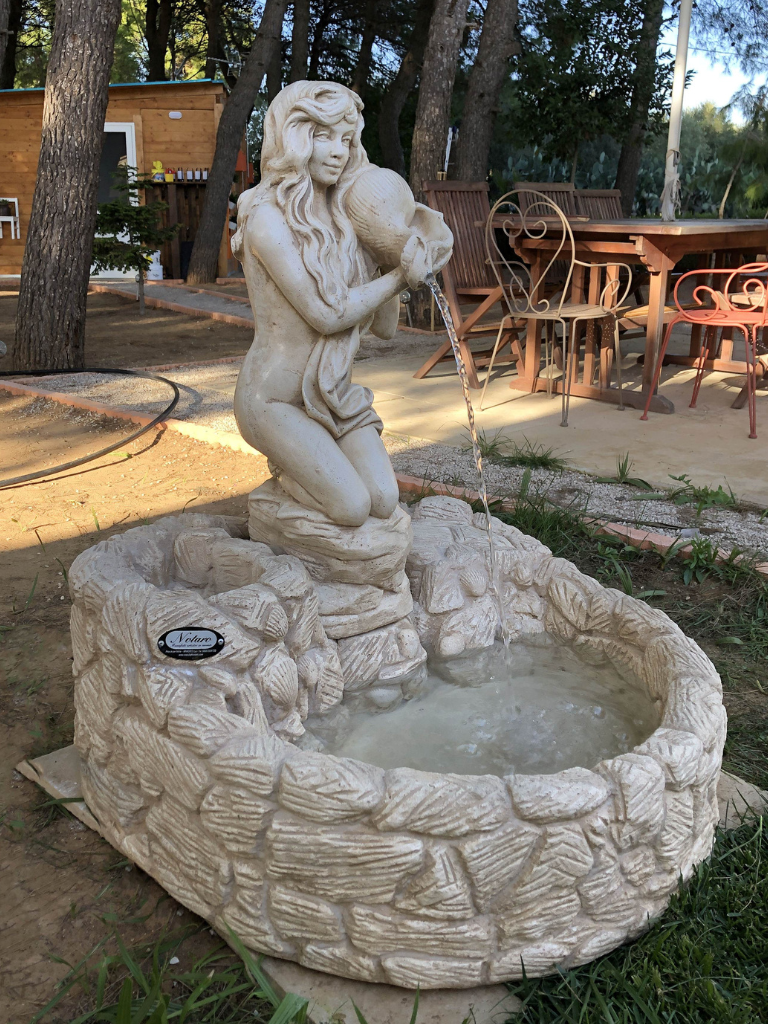 Fontana Laghetto Piccolo con Porta Vaso - Notaro Manufatti