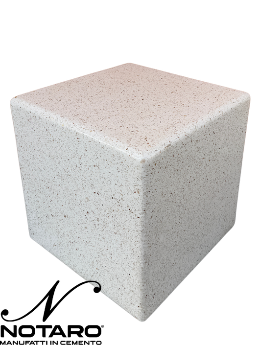 Cubo Stone - Tavolino o Sgabello in Cemento dal Design Moderno in Bianco Botticino - Notaro Manufatti