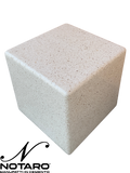 Cubo Stone - Tavolino o Sgabello in Cemento dal Design Moderno in Bianco Botticino - Notaro Manufatti