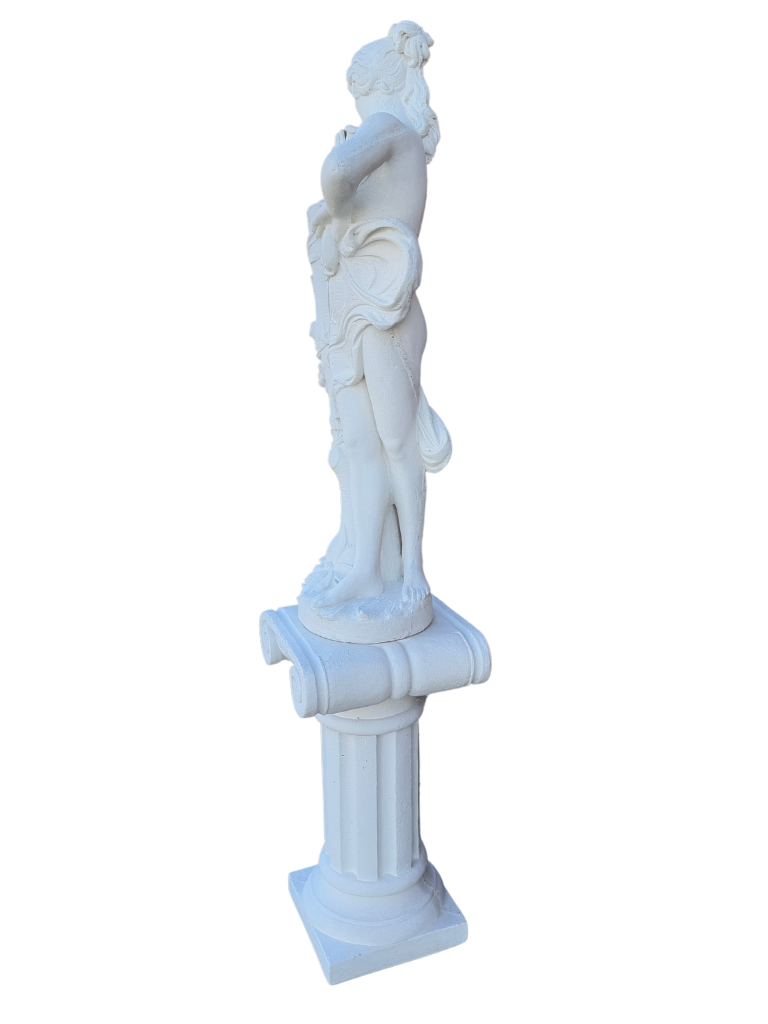 Statua ‘Flora’ in Cemento– La Dea della Natura - Notaro Manufatti