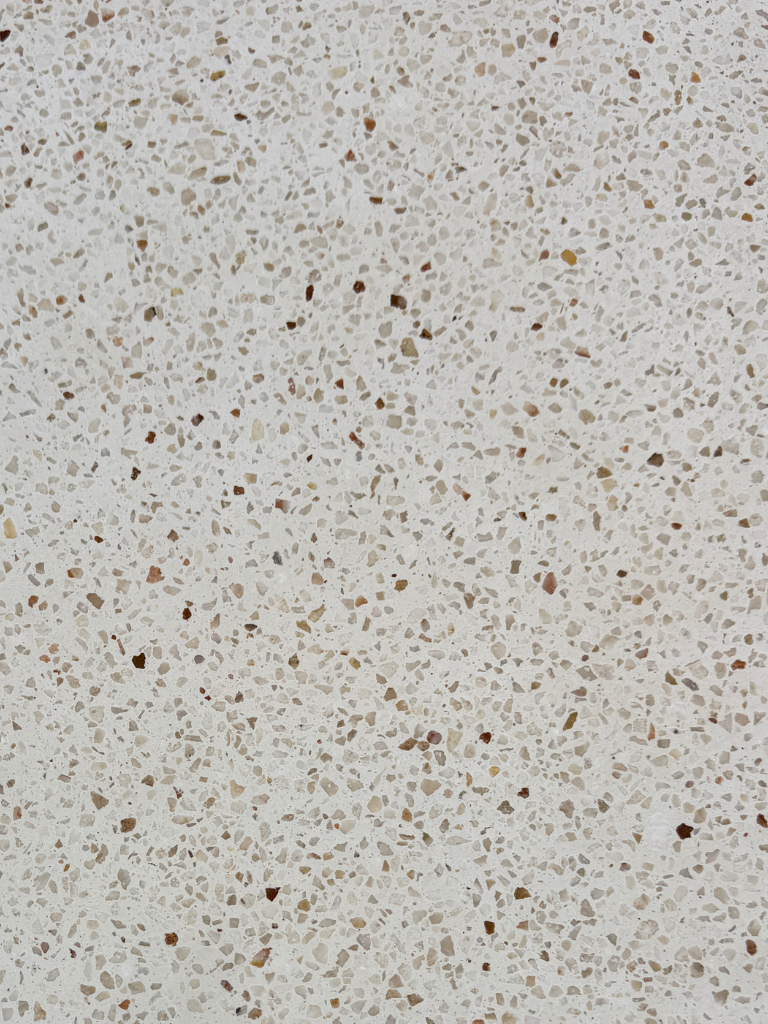 Cubo Stone - Tavolino o Sgabello in Cemento dal Design Moderno in Bianco Botticino - Notaro Manufatti