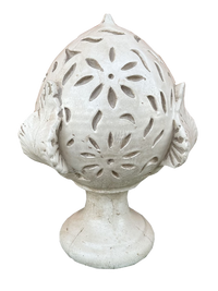 Pigna o Pumo Pugliese con Tre Foglie Anticato Beige