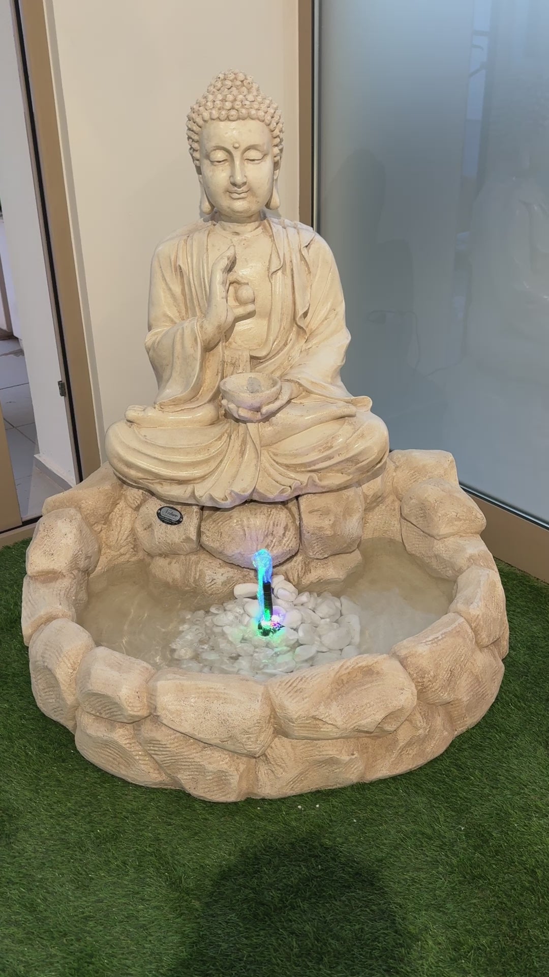 Fontana Buddha Gigante